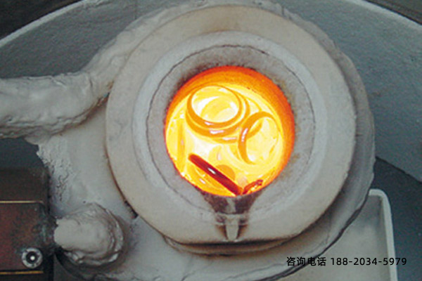 熔炼设备-坩锅瓣的结构设计