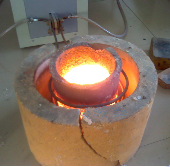 熔铜炉特点与用途