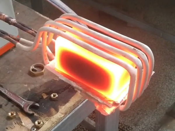大铁块加热用中频感应加热设备