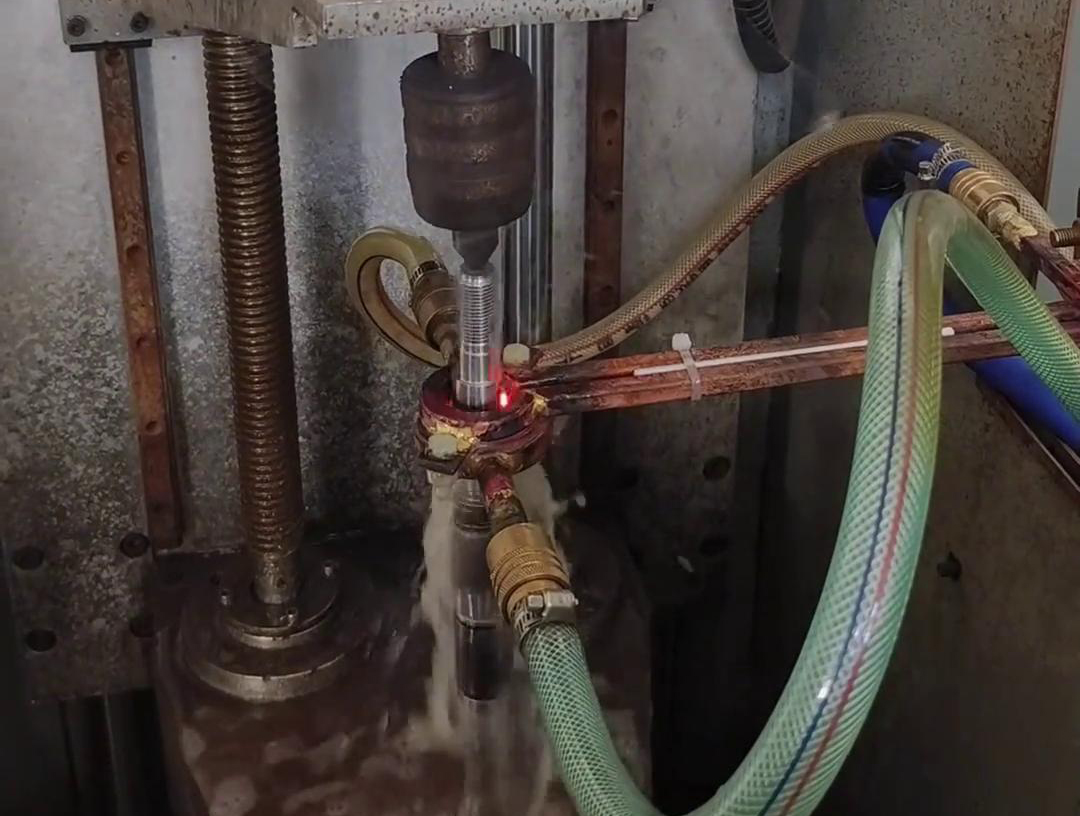 高频淬火设备：热处理工艺的革新利器