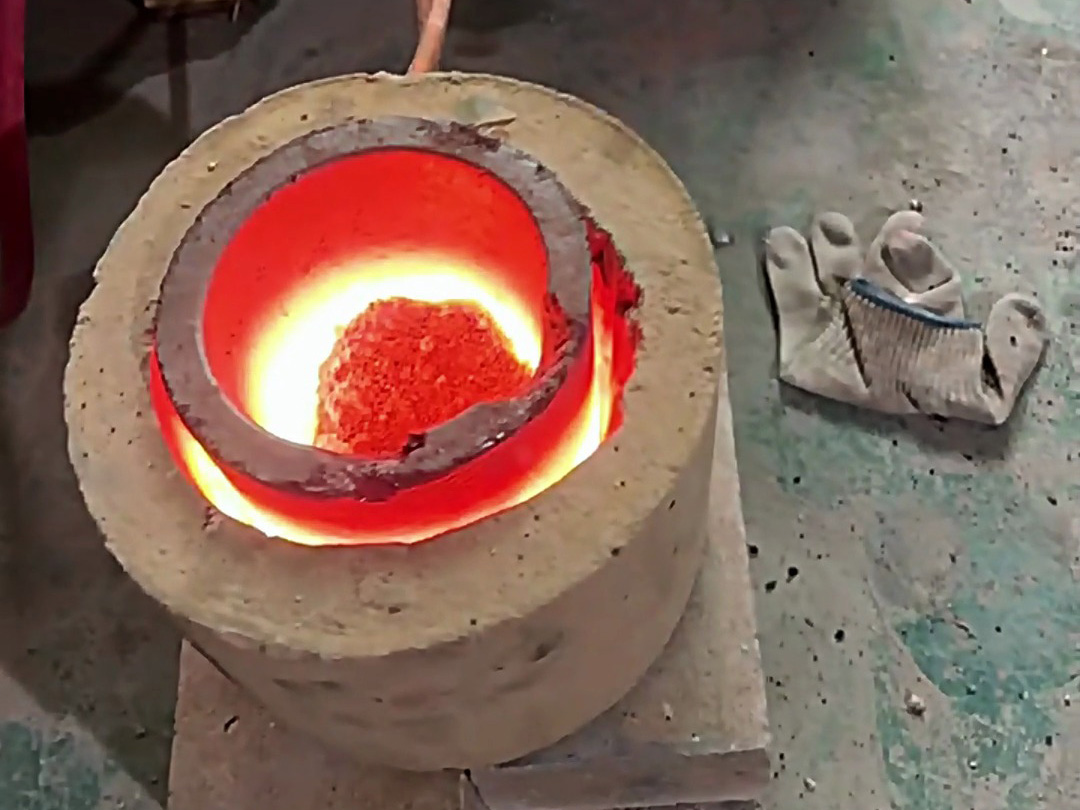 5公斤高精度熔炼新选择 海拓高频感应熔炼炉实测解析