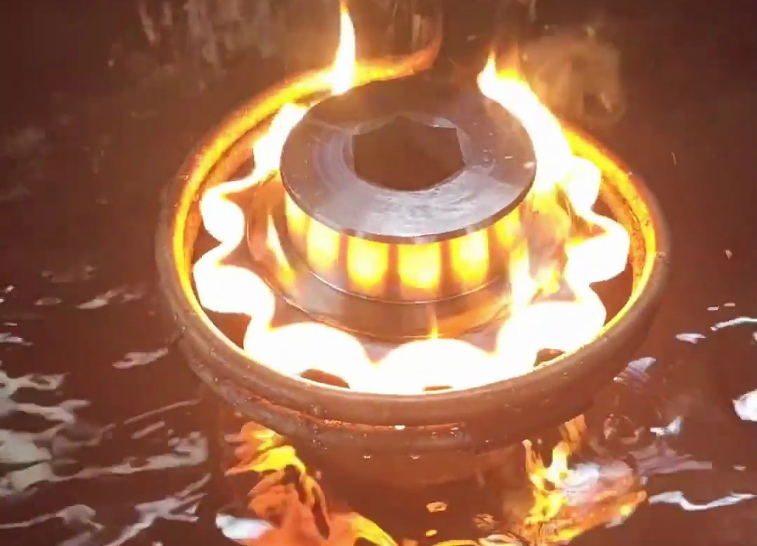 ​齿轮链轮专用高频淬火机床，齿面强化兼顾韧性，量产更省心