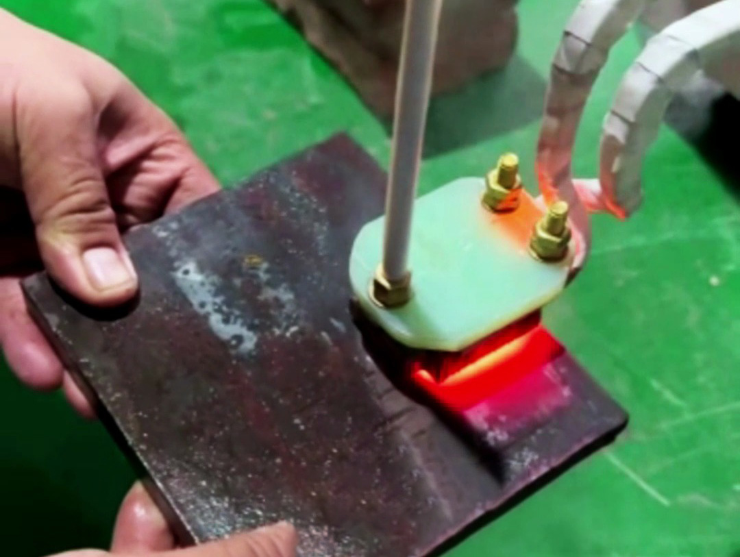 局部加热，平面加热淬火退火，焊缝预热选它不会错