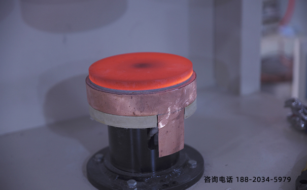 高频加热钎焊机车间 高频加热钎焊机车间